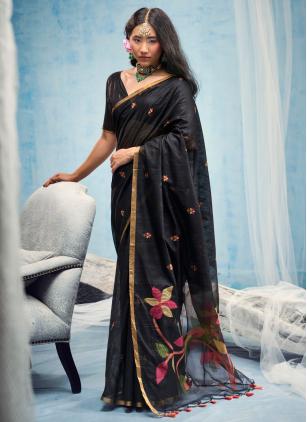 
                      Weaving Black Handloom Cotton Trendy Saree