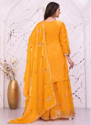 
                      Yellow Fandy Embroidered Trendy Salwar Kameez