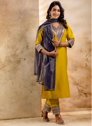 
                      Yellow Viscose Rayon Embroidered Salwar Suit